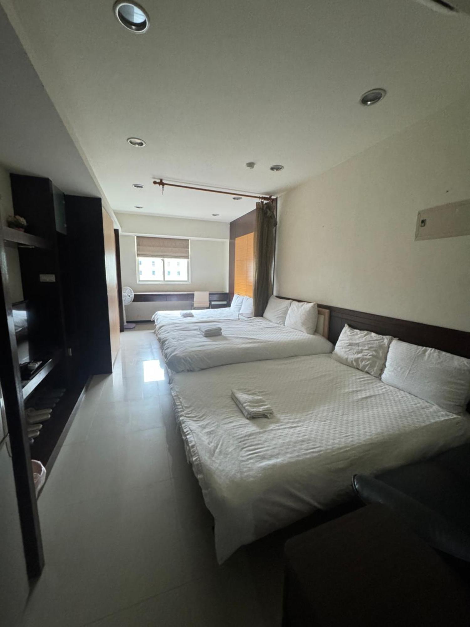 Ximen 日記 Apartment Taipei Bagian luar foto